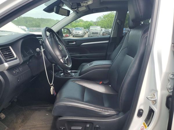 2019 TOYOTA HIGHLANDER SE/XLE