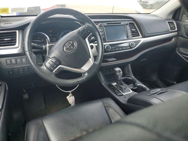 2019 TOYOTA HIGHLANDER SE/XLE