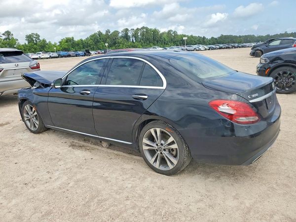 2018 MERCEDES-BENZ C C300