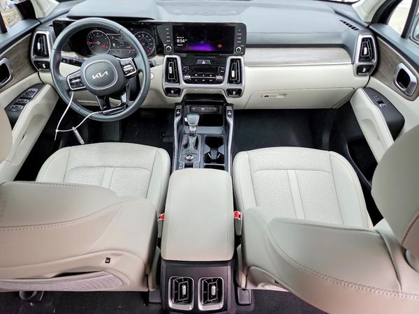 2023 KIA SORENTO EX