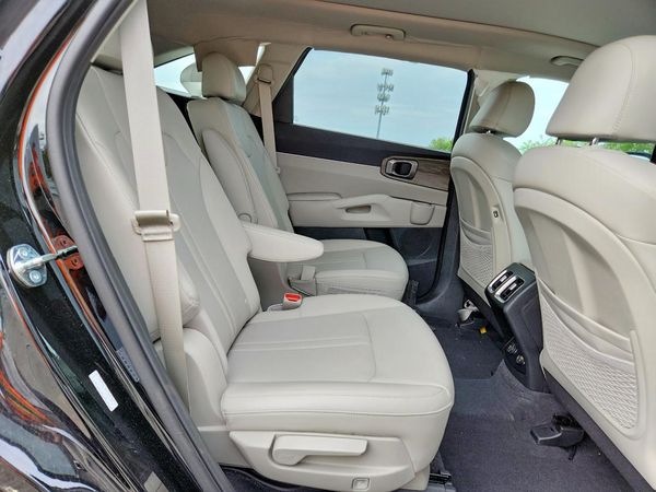 2023 KIA SORENTO EX