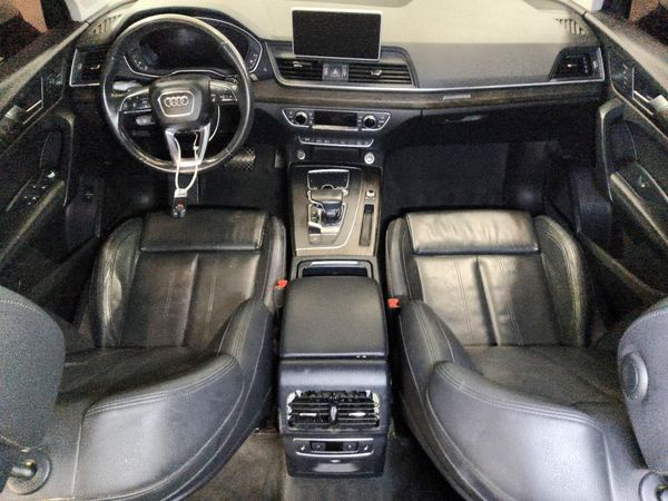 2018 AUDI Q5 quattro Prestige