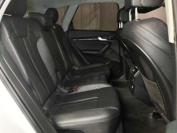 2018 AUDI Q5 quattro Prestige