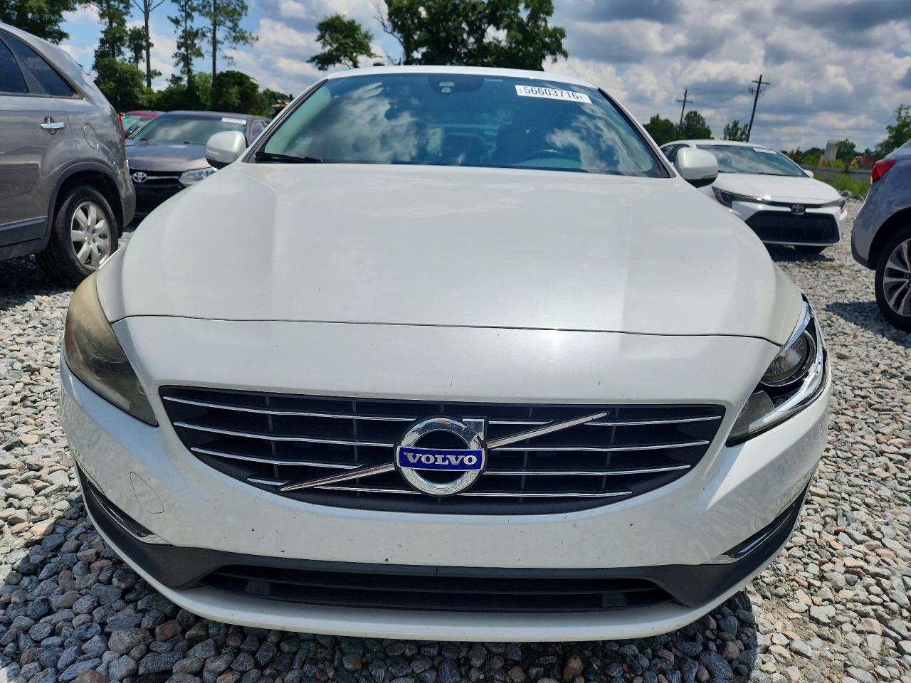 2014 VOLVO S60
