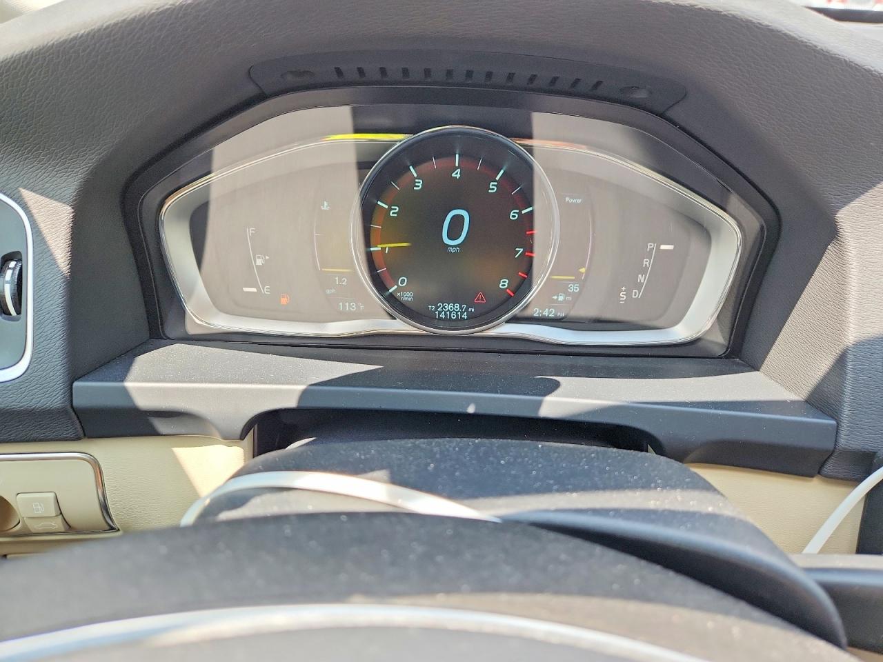 2014 VOLVO S60