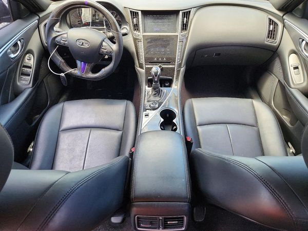 2017 INFINITI Q50