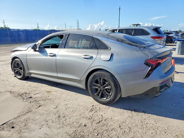 2026 KIA K5