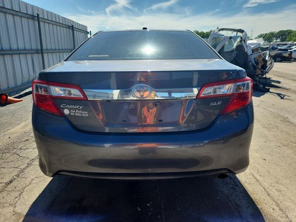 2013 TOYOTA CAMRY
