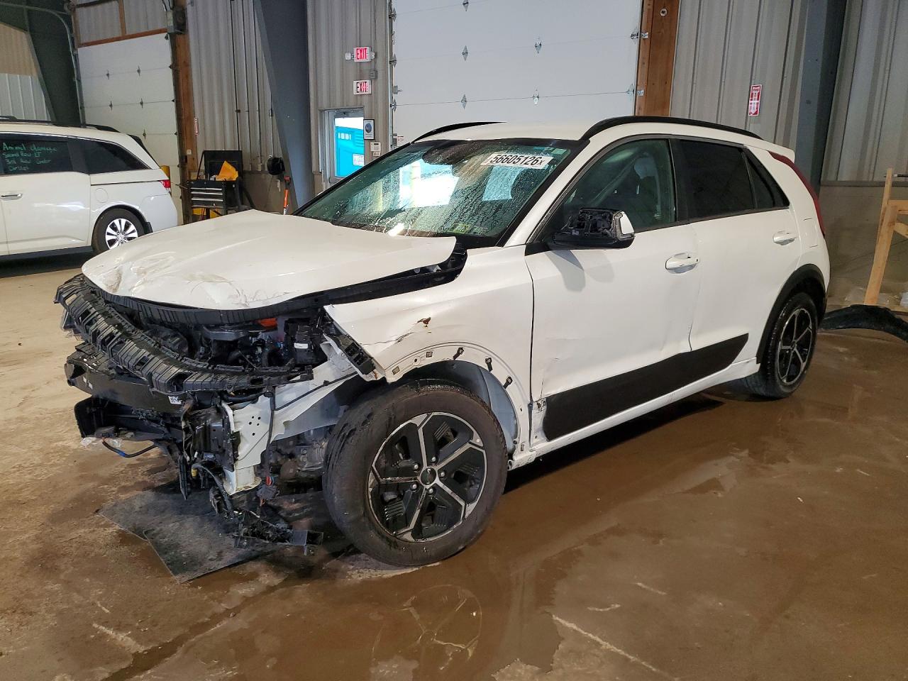 2023 KIA NIRO