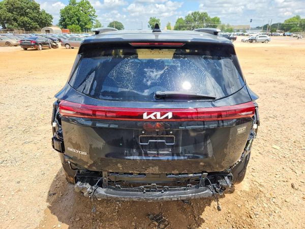 2024 KIA SELTOS EX