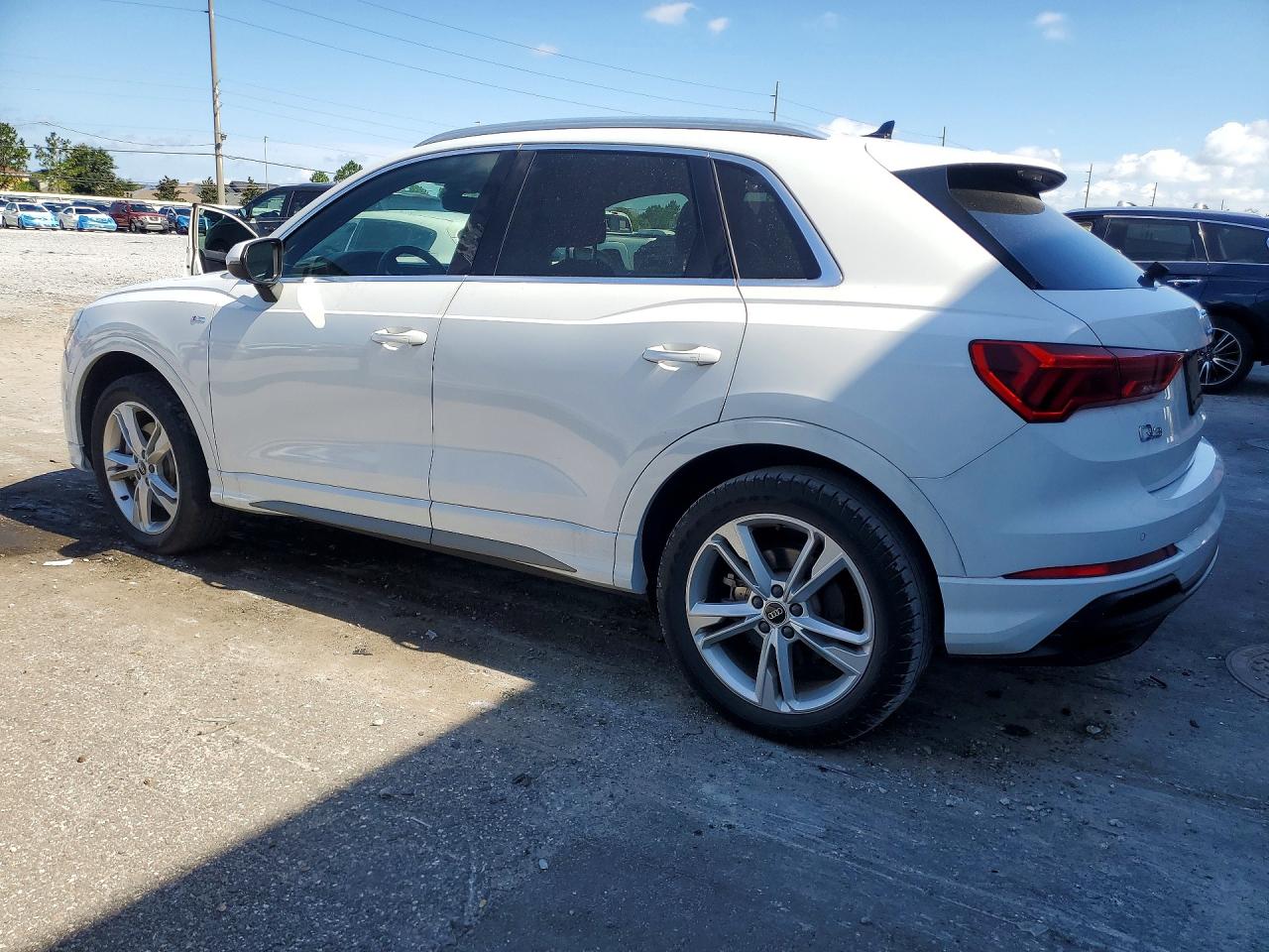 2021 AUDI Q3