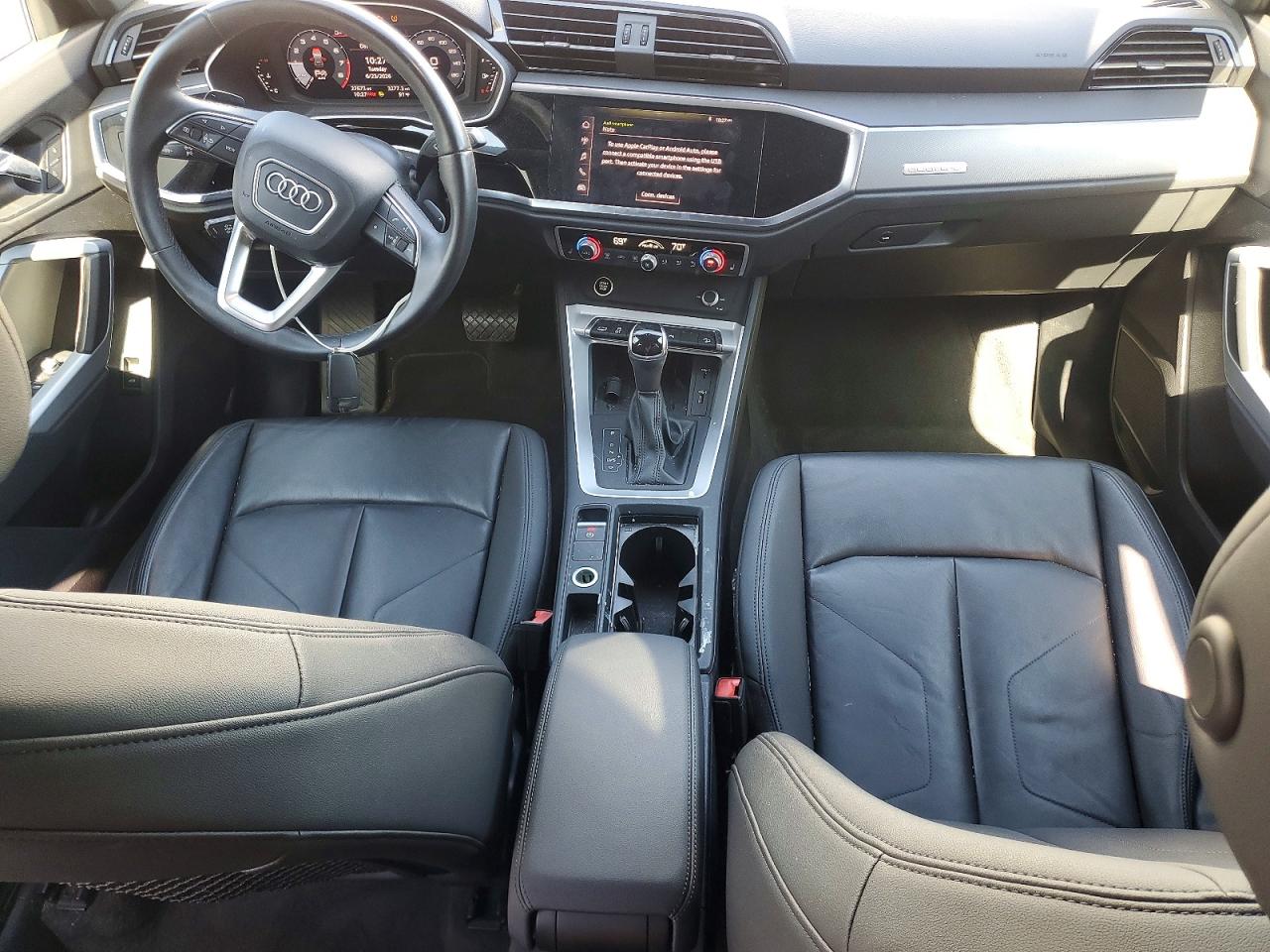 2021 AUDI Q3