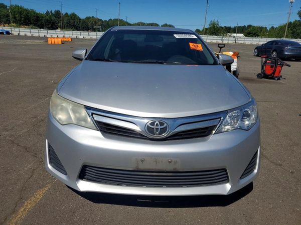 2013 TOYOTA CAMRY