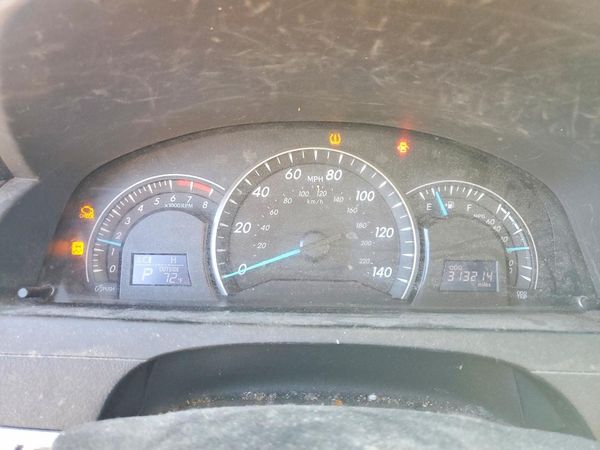 2013 TOYOTA CAMRY