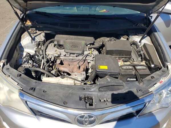 2013 TOYOTA CAMRY