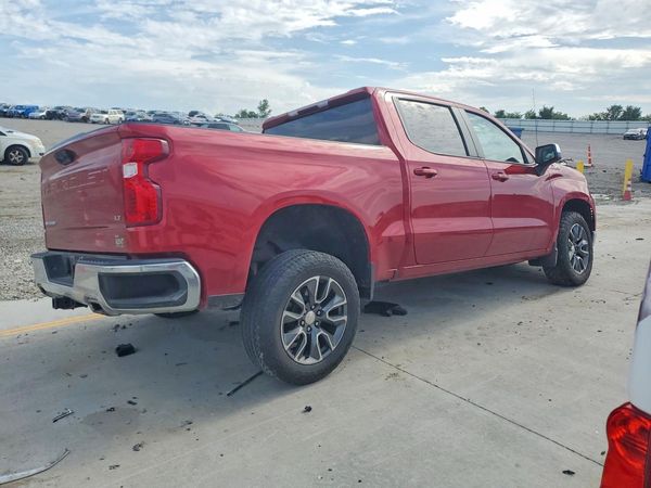 2023 CHEVROLET SILVERADO LT