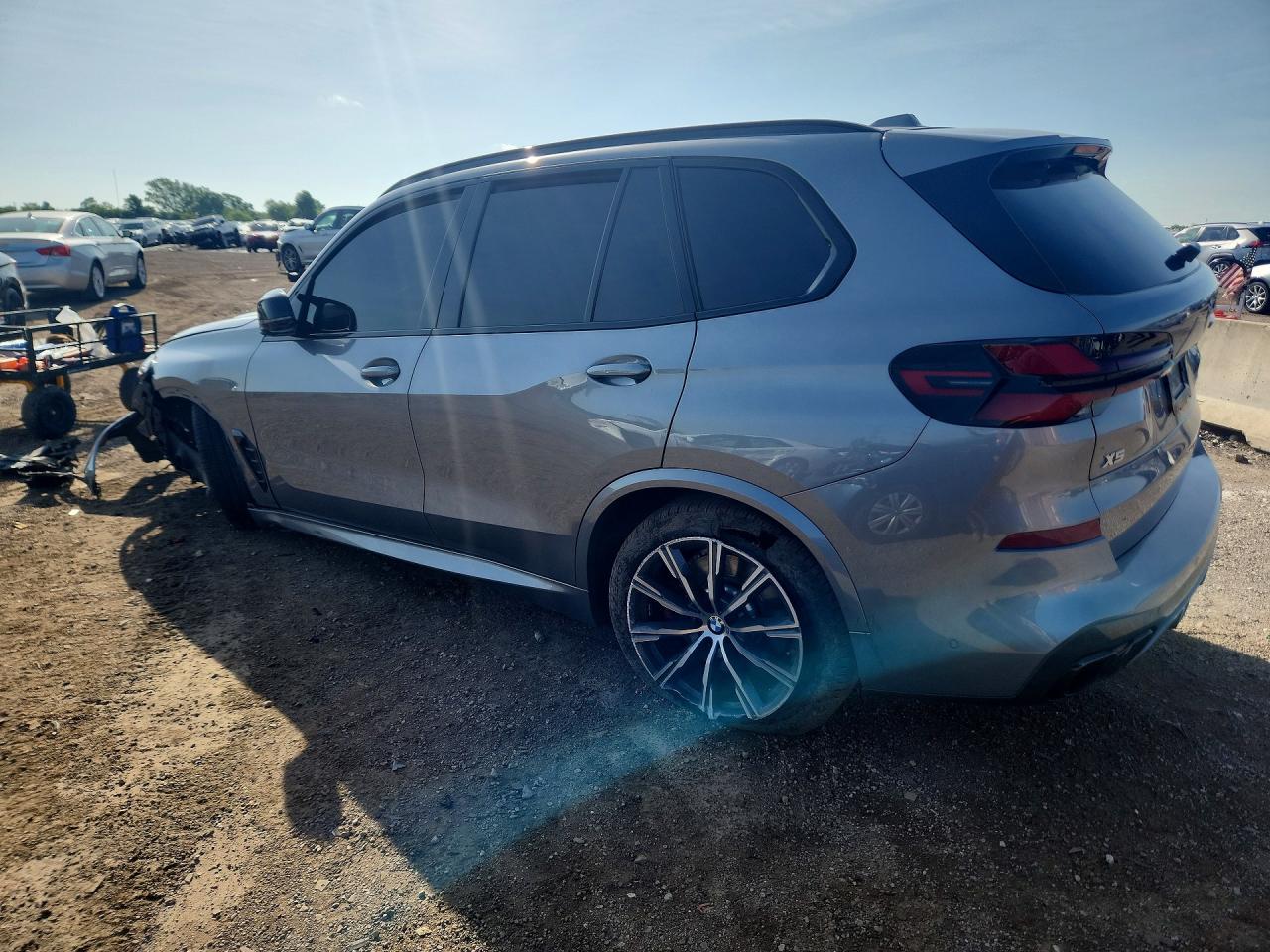 2026 BMW X5 M60i