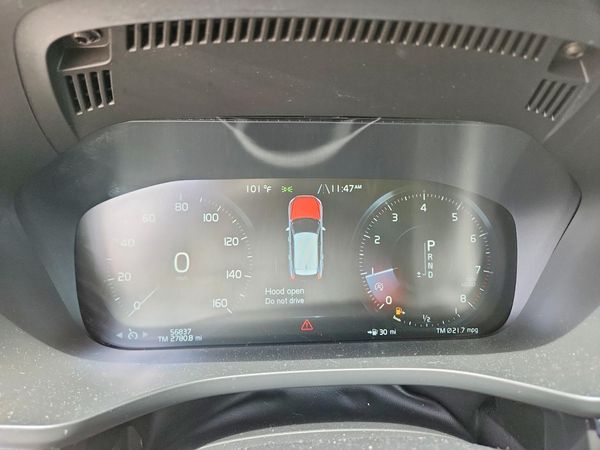 2018 VOLVO XC60