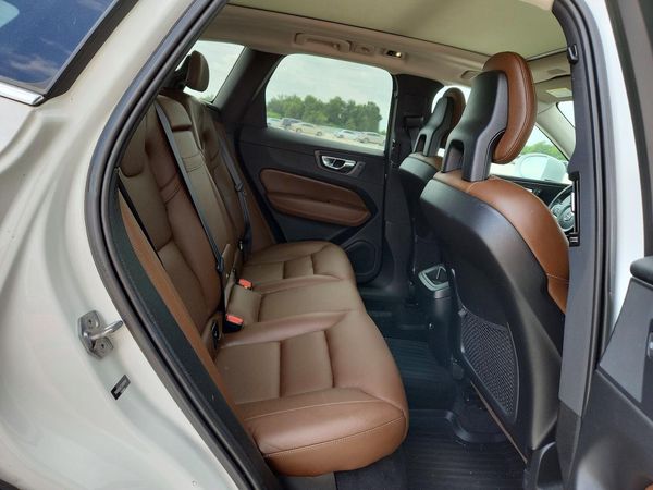 2018 VOLVO XC60