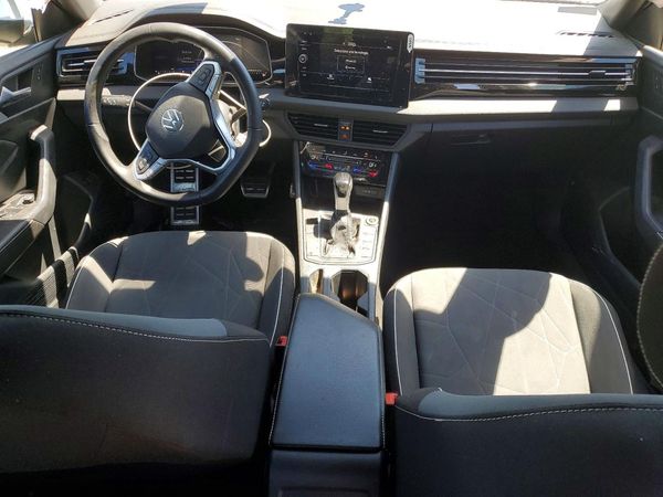 2025 VOLKSWAGEN JETTA