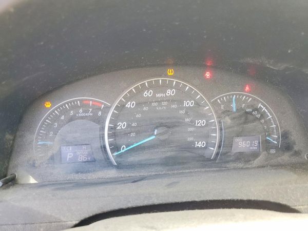 2012 TOYOTA CAMRY