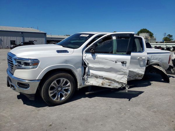 2022 RAM 1500 Longhorn — Front 3/4