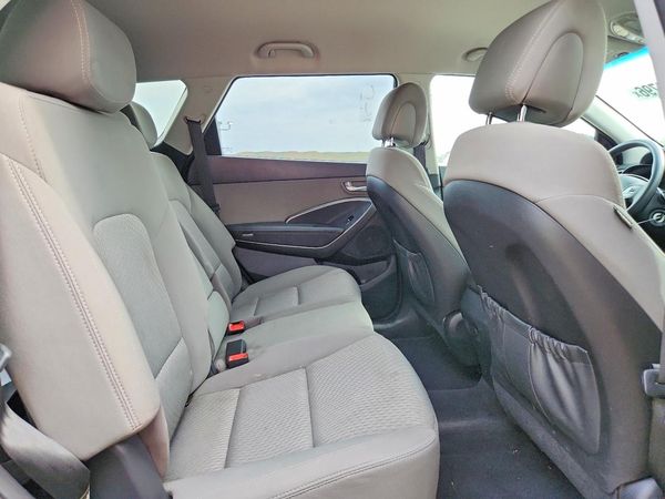 2017 HYUNDAI SANTA FE GI
