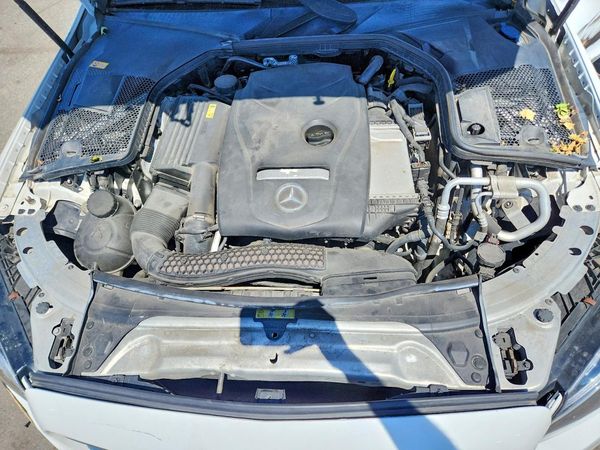 2016 MERCEDES-BENZ C C300