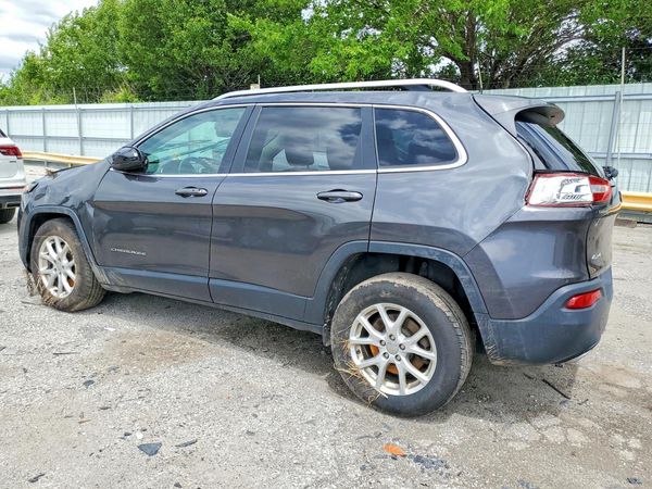 2016 JEEP CHEROKEE LATITUDE 4X4