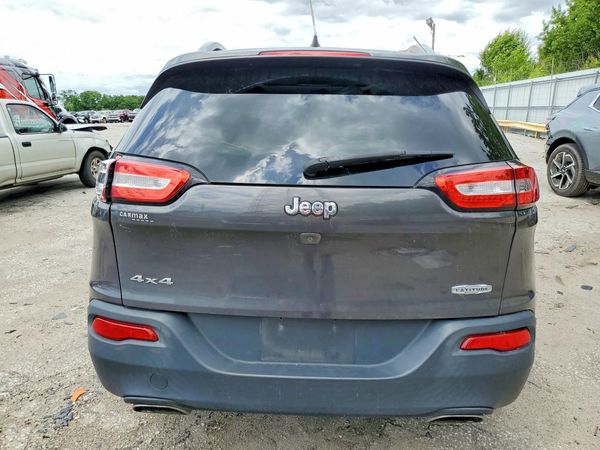 2016 JEEP CHEROKEE LATITUDE 4X4