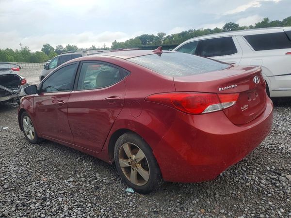 2013 HYUNDAI ELANTRA