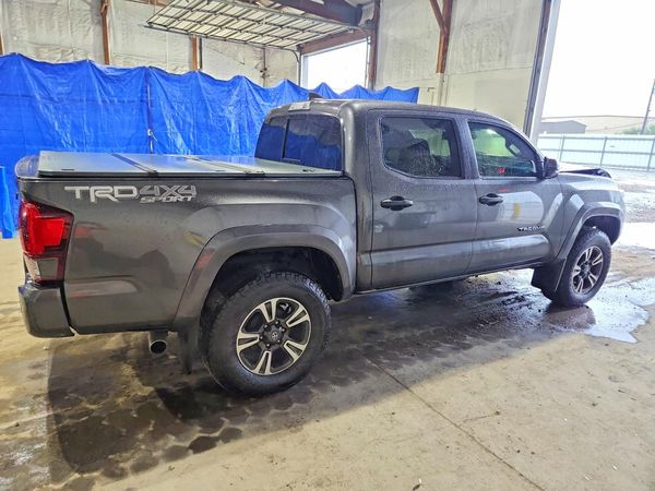 2018 TOYOTA TACOMA