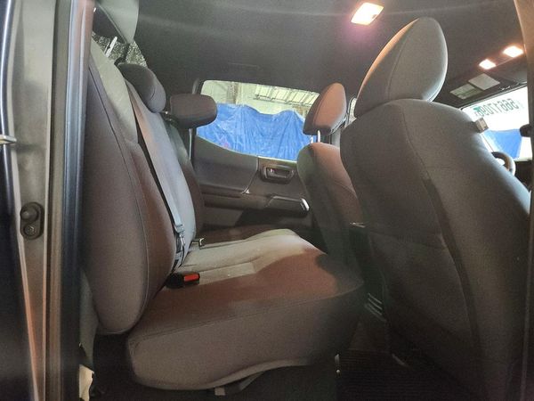 2018 TOYOTA TACOMA