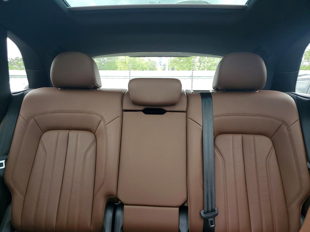 2018 AUDI Q5 quattro Premium Plus
