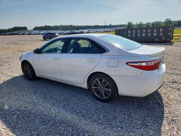 2016 TOYOTA CAMRY