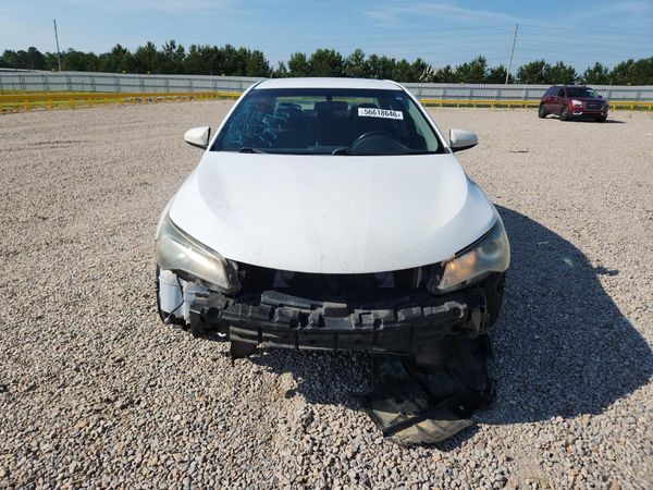 2016 TOYOTA CAMRY