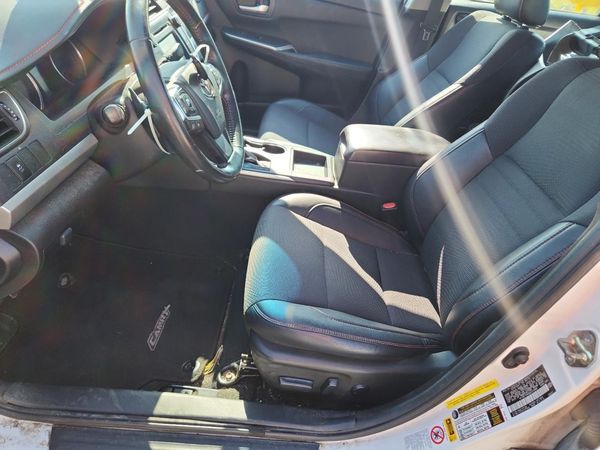 2016 TOYOTA CAMRY