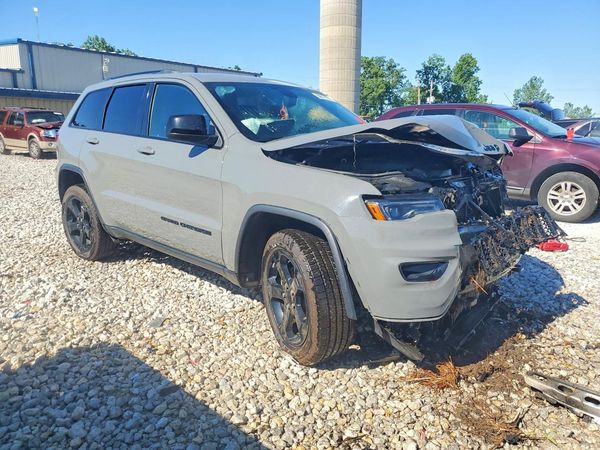 2020 JEEP GRAND CHEROKEE LAREDO 4X4