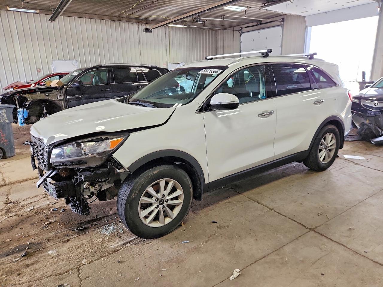 2019 KIA SORENTO L, LX, S