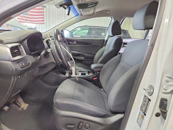 2019 KIA SORENTO L, LX, S