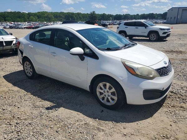 2013 KIA RIO LX