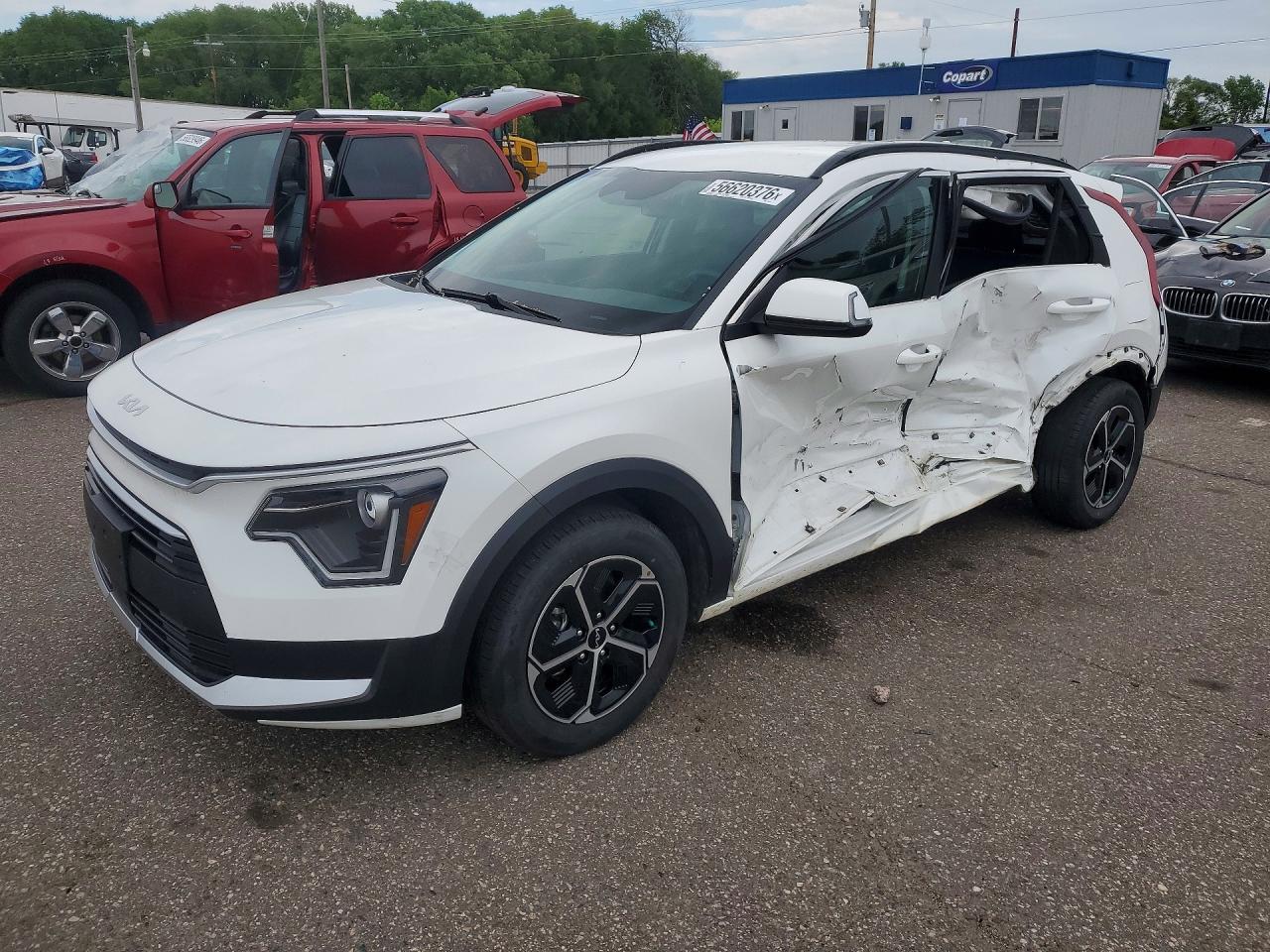 2024 KIA NIRO EX