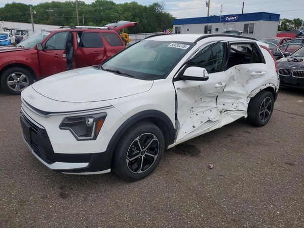 2024 KIA NIRO EX