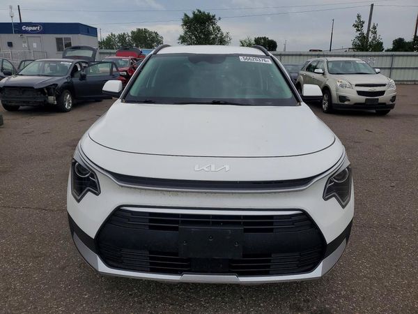 2024 KIA NIRO EX