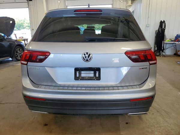 2020 VOLKSWAGEN TIGUAN 4Motion S