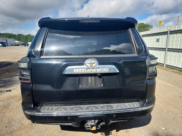 2022 TOYOTA 4RUNNER Limited