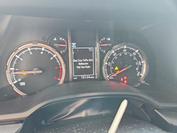 2022 TOYOTA 4RUNNER Limited