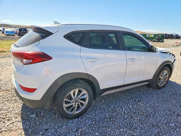2018 HYUNDAI TUCSON