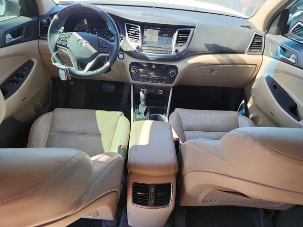 2018 HYUNDAI TUCSON