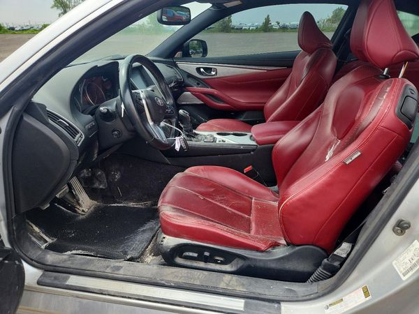 2017 INFINITI Q60